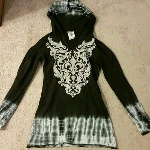 Women's hooded tunic